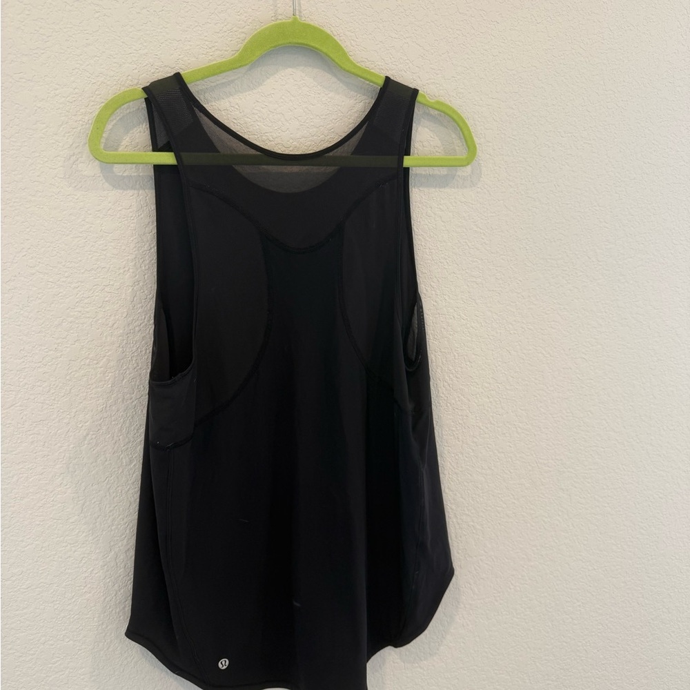 Lululemon Sculpt tank